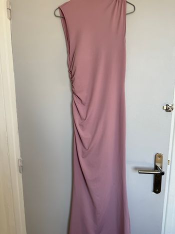 Robe de soirée rose vif 