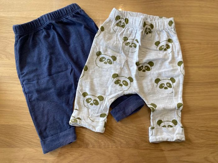 Lot 2 pantalons souples 6 mois
