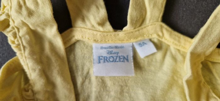 Lot de 2 robes 5ans reines des neiges - photo numéro 3