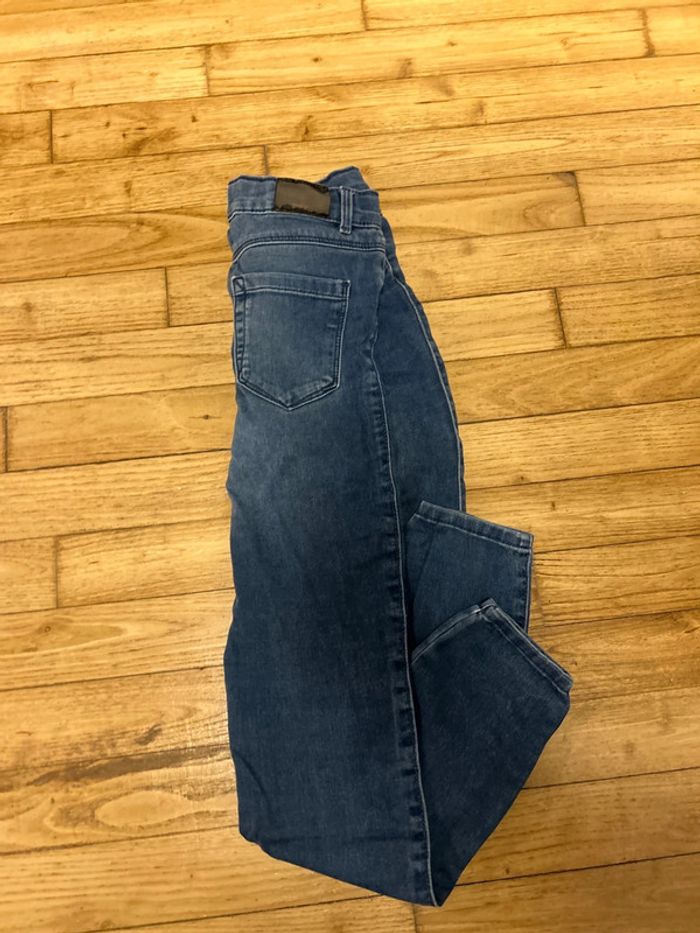 Jeans fille 10 ans - photo numéro 2