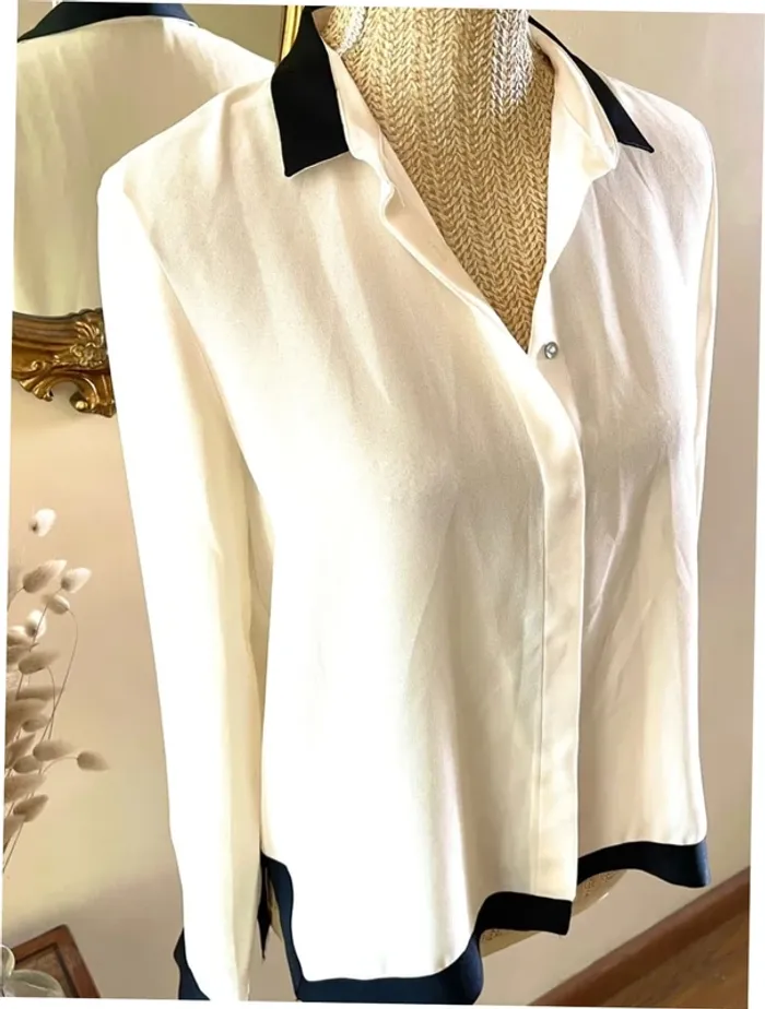 Sublime chemise blouse chic neuve Zara blanc écru et passementerie bordure noir - photo numéro 5