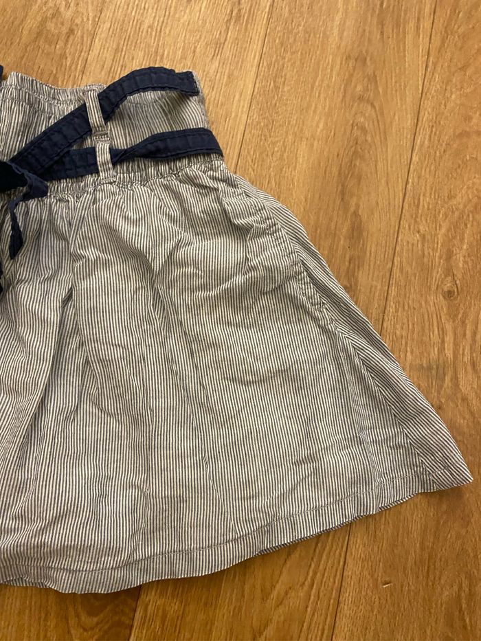 Jupe fille 4/5 ans - photo numéro 3