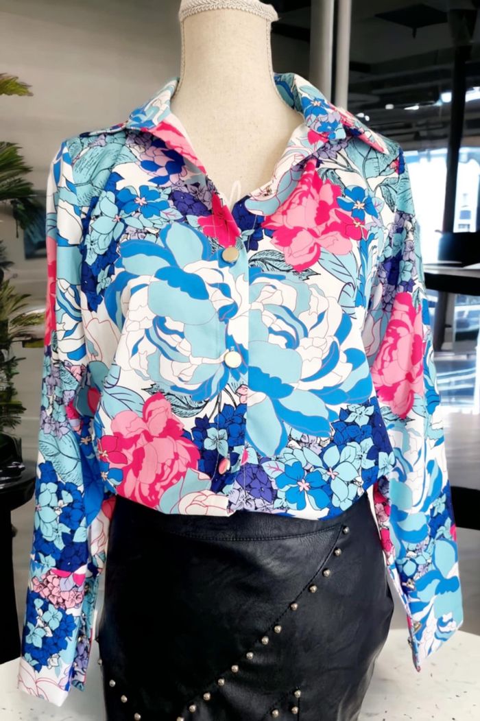 Chemise femme élégante neuve