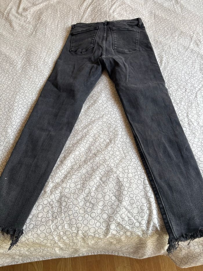 Jean noir Zara - photo numéro 3
