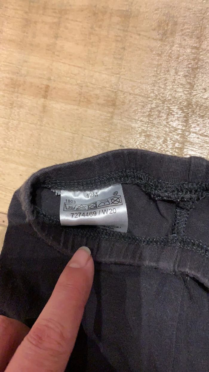Ensemble leggings et pull léger 12 mois en très bon état - photo numéro 6