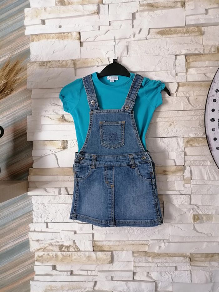 Robe jean's et T. Shirt fille