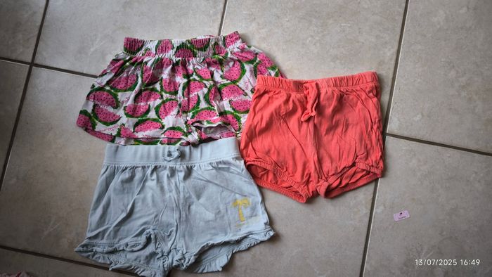 Lot 3 shorts