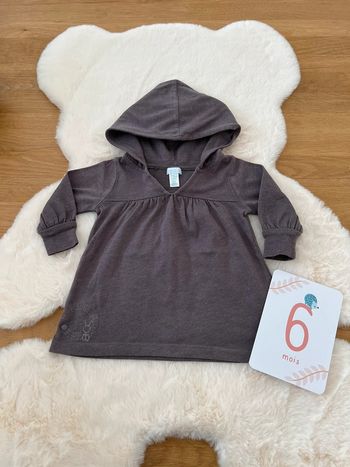 Robe avec capuche