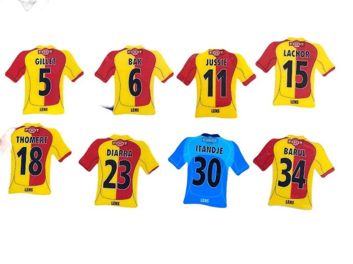 Magnets just foot 2005 LENS