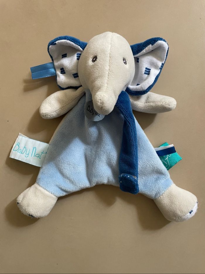 Doudou bébé éléphant Baby Nat