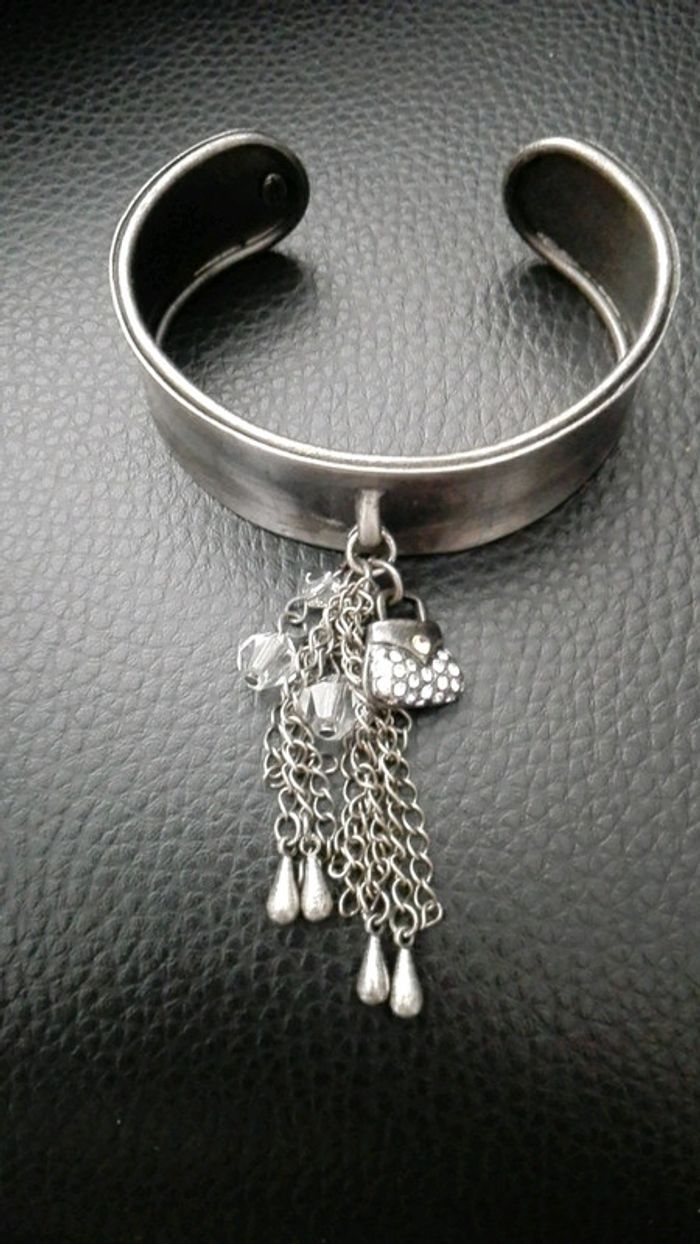 Manchette - photo numéro 3