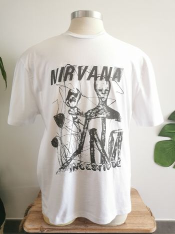 Tee-shirt blanc Unisexe oversize Nirvana "Incesticide" Asos Design Taille M