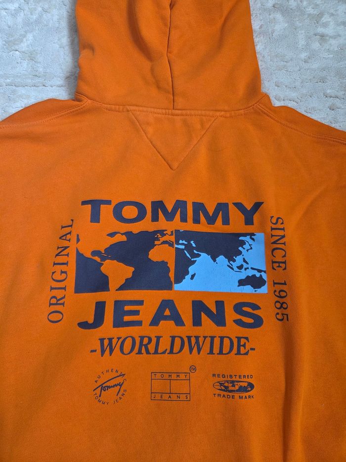 Hoodie Tommy Hilfiger Oversize Orange – Taille S (peut convenir M/L) - photo numéro 8