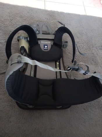 Vêtements et équipements bébé