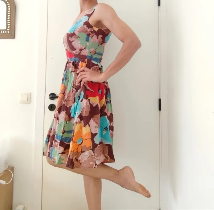 Superbe robe d'été fleurie style rétro 100% soie 36 parfait état - photo numéro 3