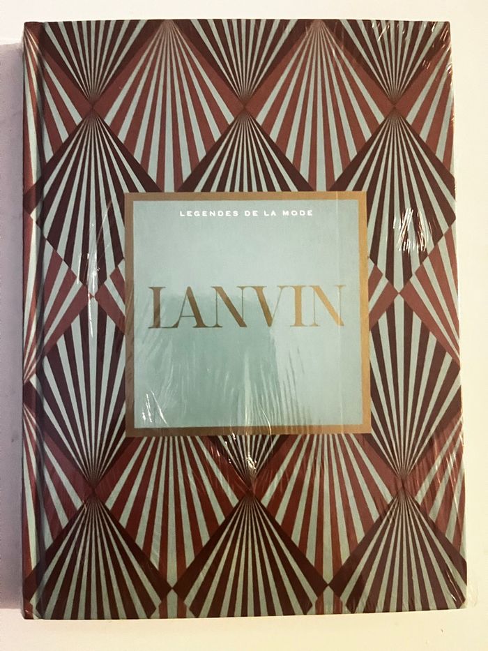 Livre les légendes de la mode sous sloo