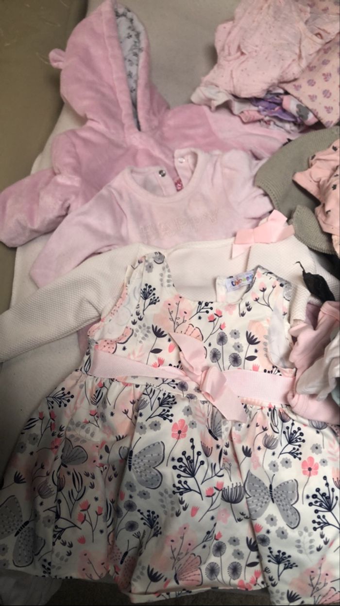 Lot Vêtements  fille 0-6 - photo numéro 3