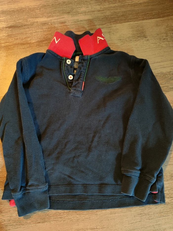 Polo Aston Martin 3 ans