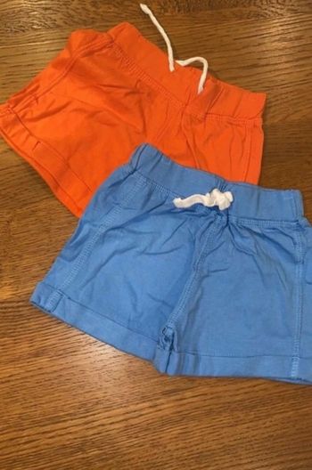 Lot de 2 shorts 6 mois