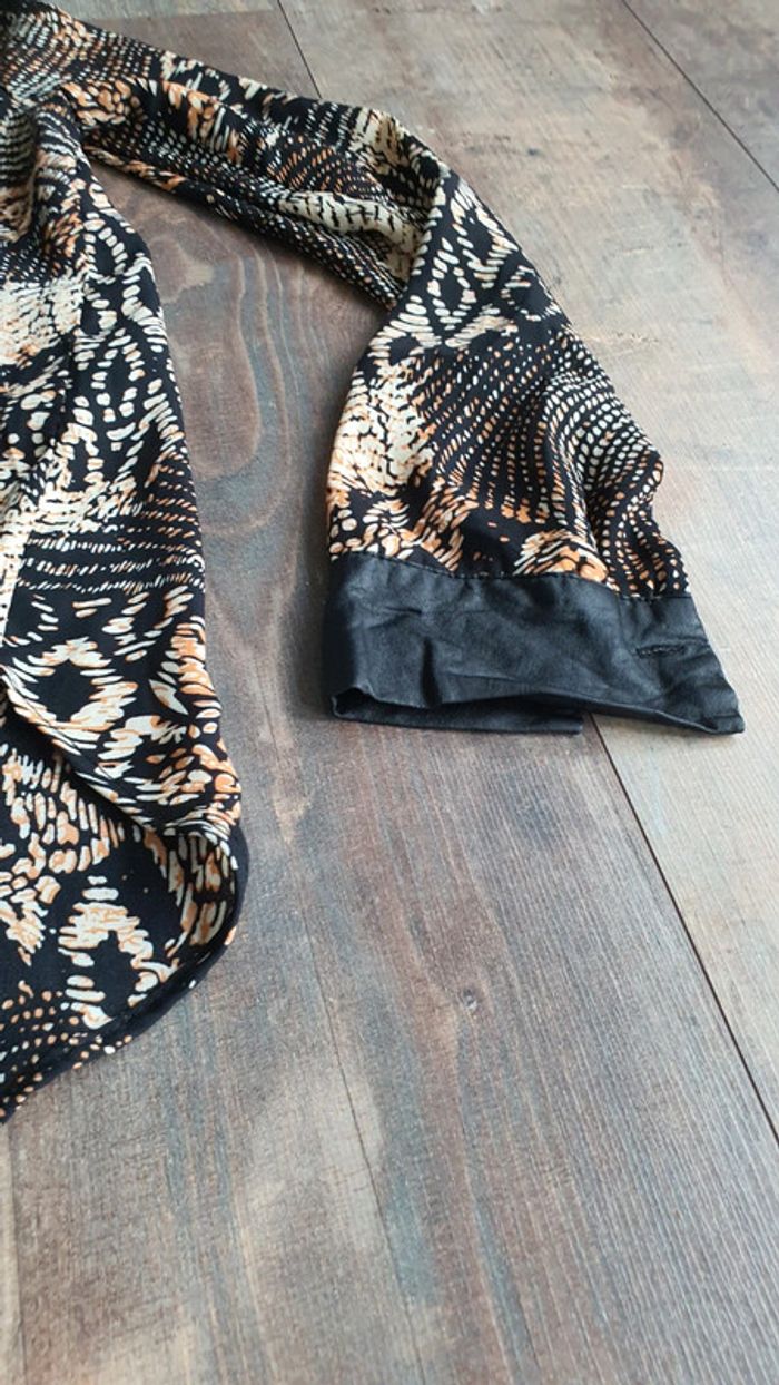 Blouse solange taille 36 en très bon état neuf sans étiquette - photo numéro 2