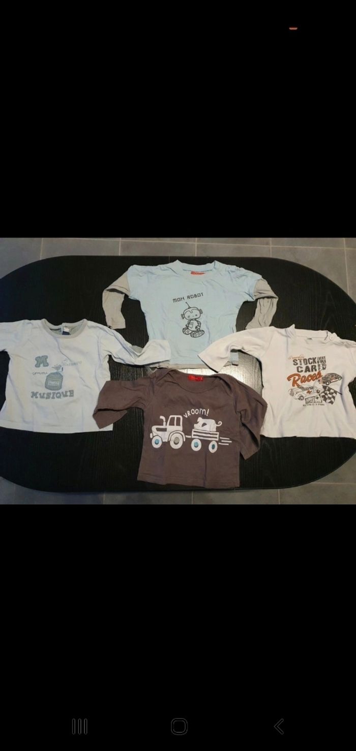 Lot tee shirts 12 mois
