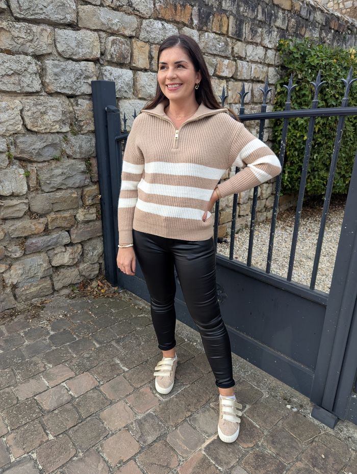 Pantalon huilé Séville noir simili cuir
Taille 36 - photo numéro 2