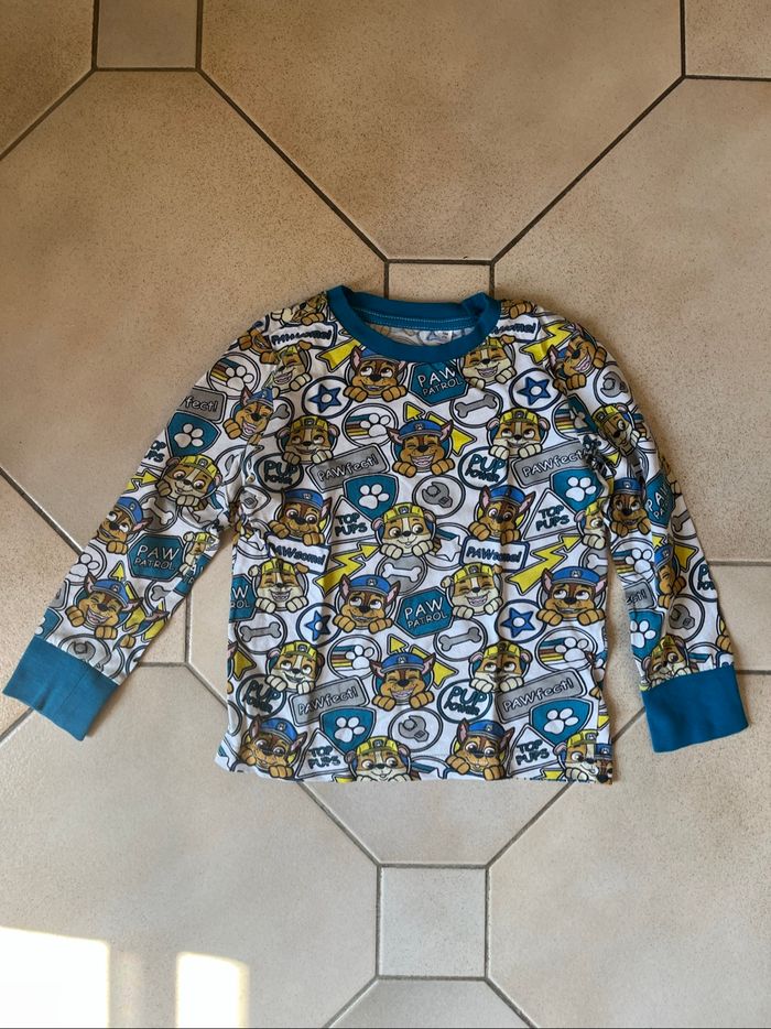 Lot de pyjamas taille 4 ans Pat Patrouille - photo numéro 2
