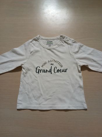Pull fin bebe taille 3 mois marque kiabi