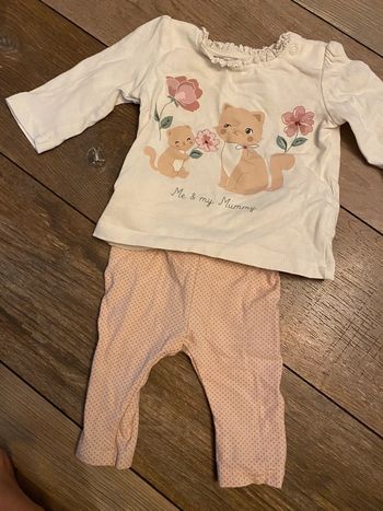 Ensemble fille 3 mois t-shirt manches longues et legging petits chats