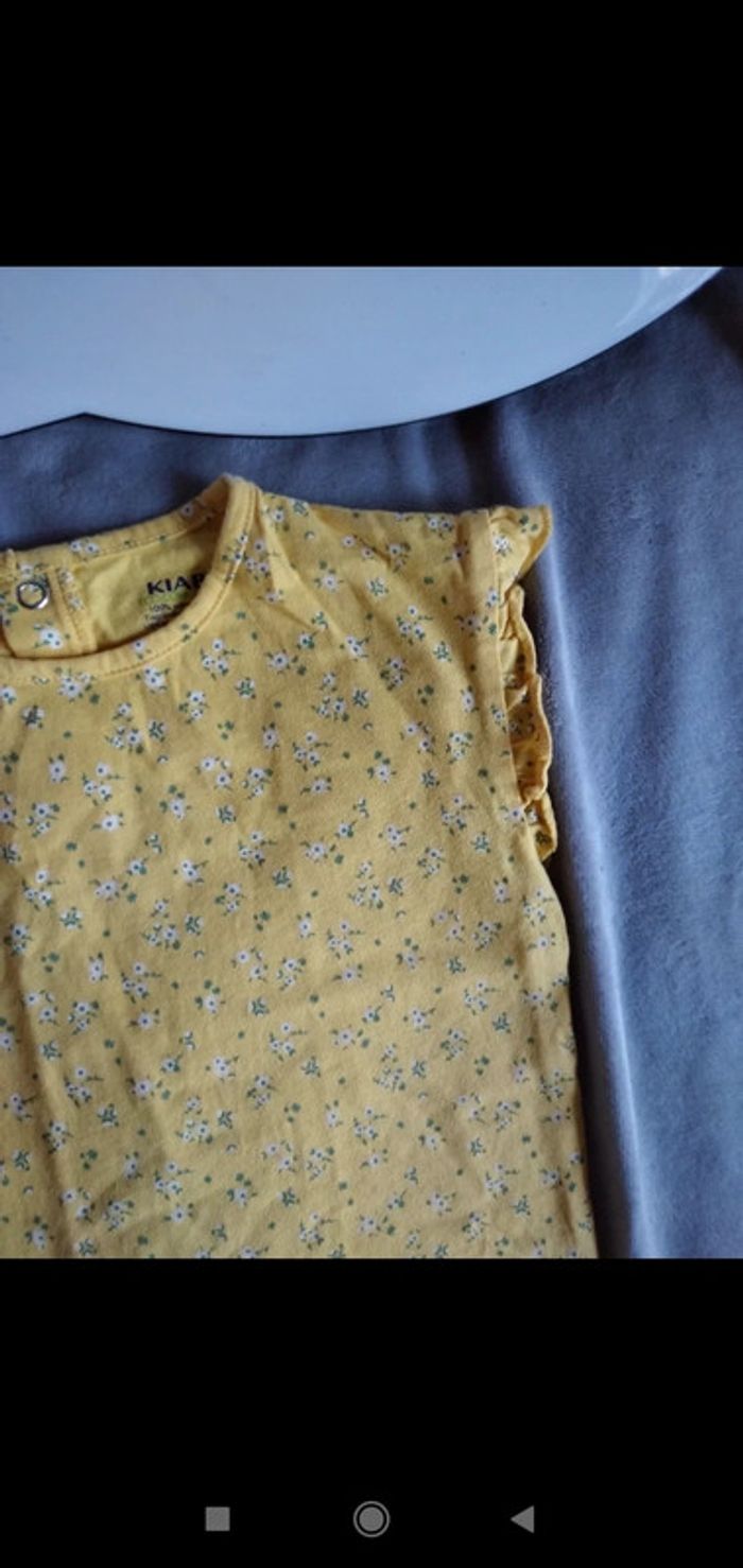 Tee shirt chemise sans manche Fille 18 mois Kiabi Eco conception 100% coton jaune à fleurs blanches - photo numéro 4