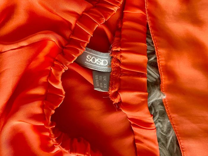 Ensemble Caraco et short orange ASOS taille XS 🍊 - photo numéro 3