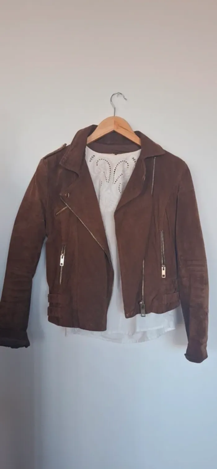 🧥 Perfecto Mango en cuir véritable – Chocolat intense - LA tendance de cet automne - photo numéro 4