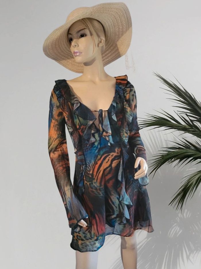Robe courte volantée m. longue taille 38