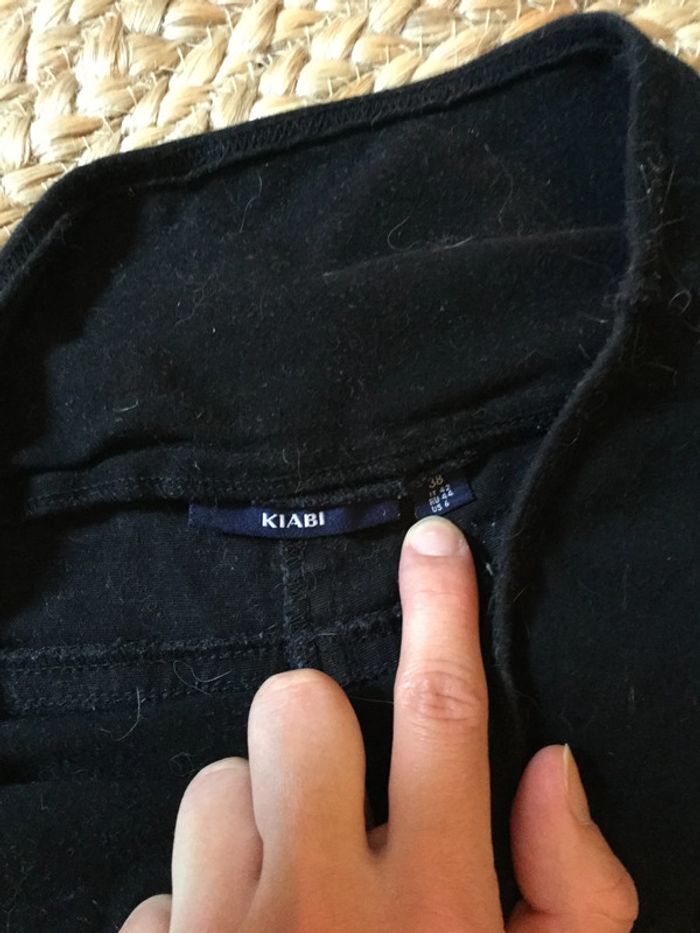 Kiabi short de grossesse noir avec bandeau taille 38 - photo numéro 2