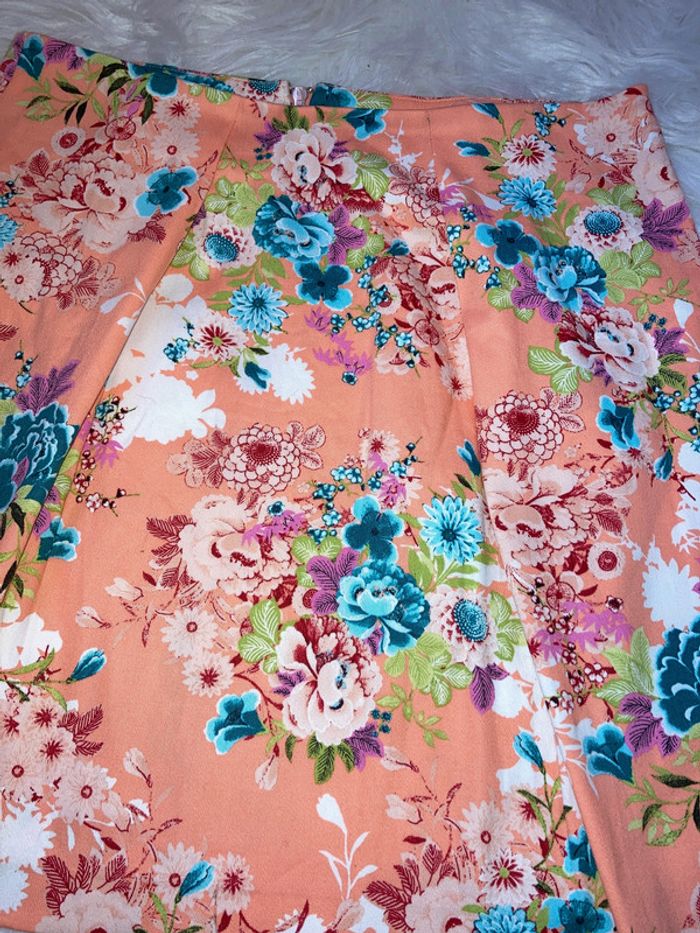 Jupe Stradivarius – Look Bohème motifs fleuris orange corail taille 36/S - photo numéro 4