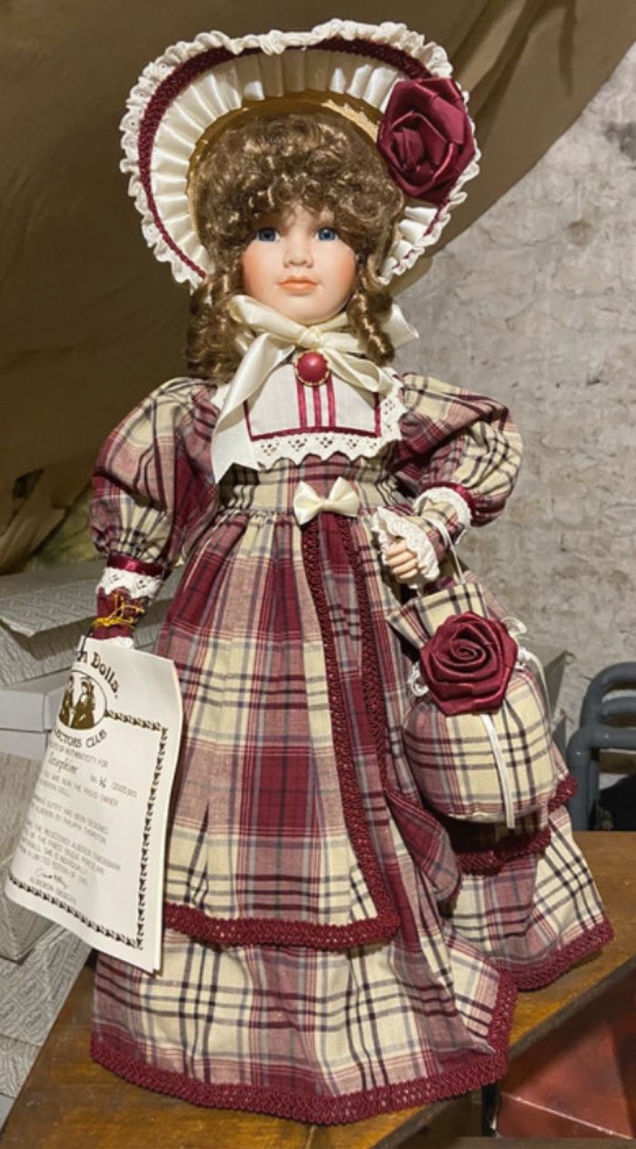 Poupée de collection Joséphine de Alberon
