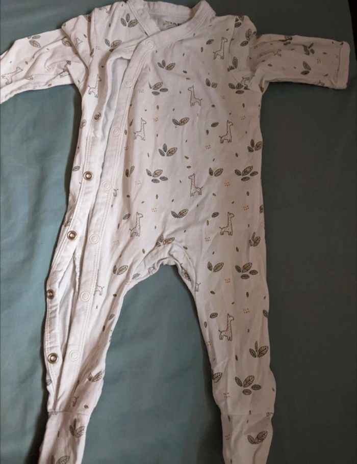 Pyjama Kiabi été 1 mois neuf