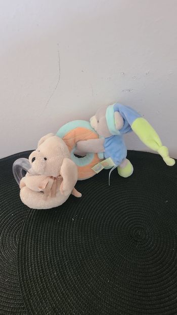 Hochet peluche chiot