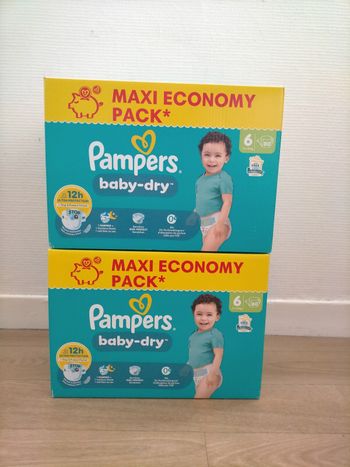 Lot couches Pampers baby dry taille 6