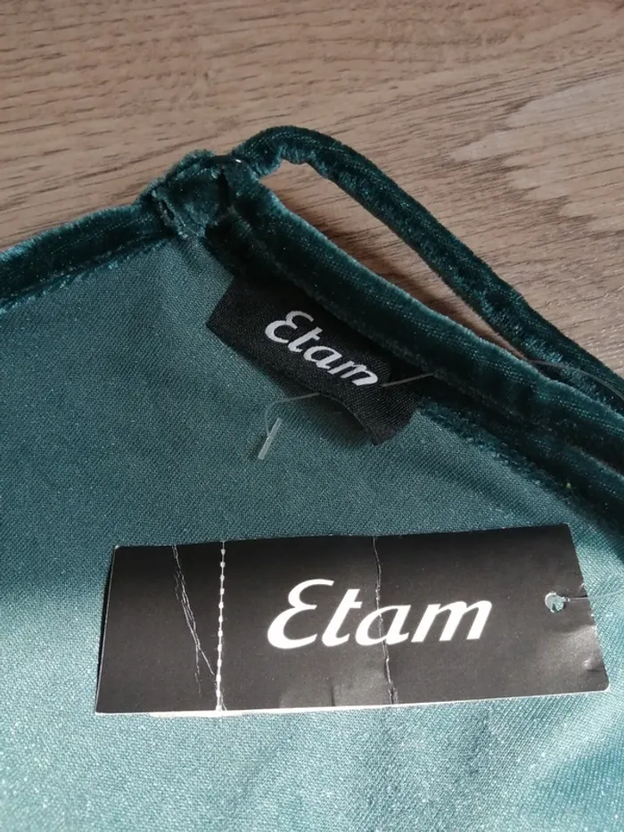Top vert en velours avec bretelles réglables croisées dans le dos / etam / (M) - photo numéro 5
