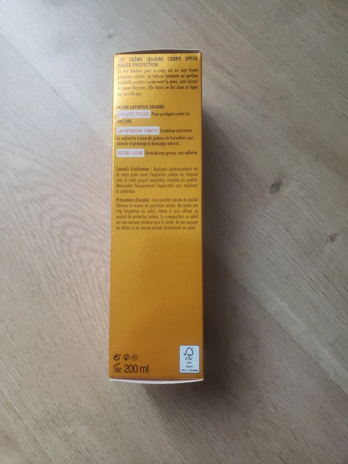 Produit solaire Douglas Sun - photo numéro 3