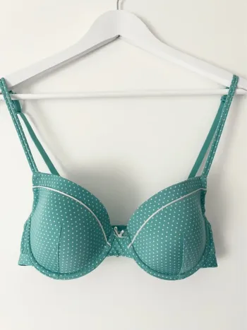 Soutien-gorge Miss Helen de chez Monoprix taille 90B turquoise à pois blancs