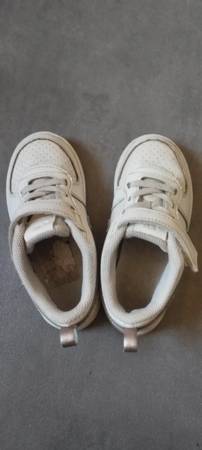 Baskets sneakers Nike 26 unisexe - photo numéro 4
