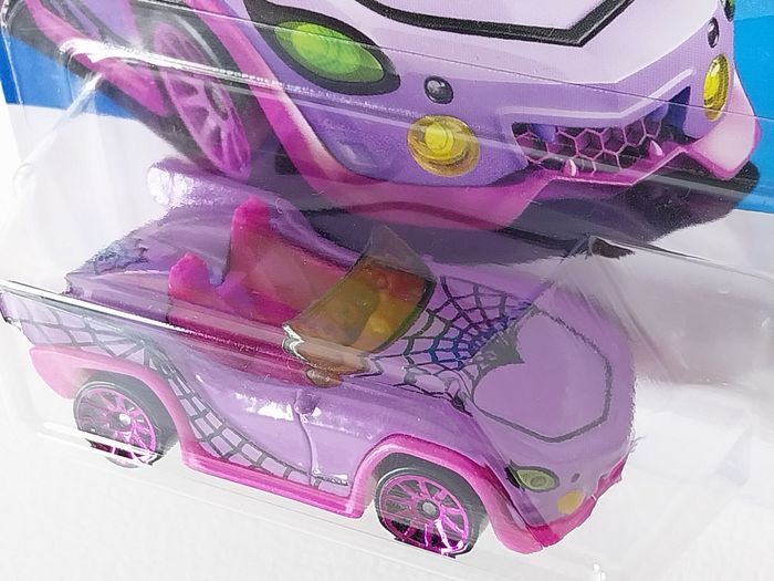 Hot Wheels Monster High Ghoul Mobil 2024 - photo numéro 2