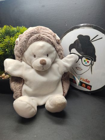 Doudou Hérisson marionnette marron chiné et blanc tex baby Crème Écru Beige 