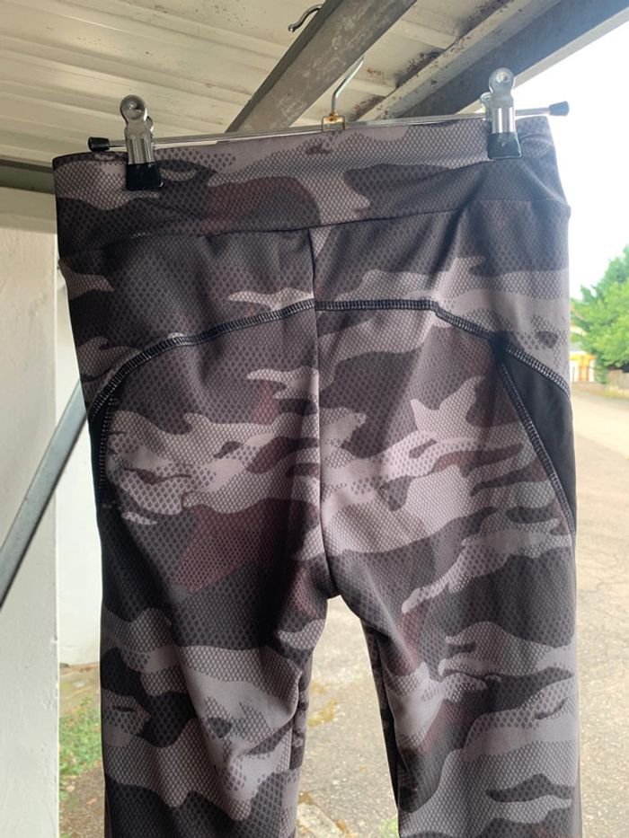 Pantalon fin legging , sport , motif militaire taille s - photo numéro 3