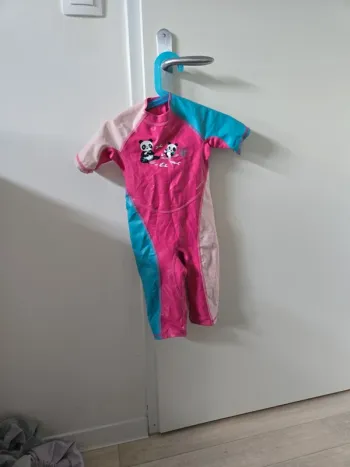 Maillot de bain combinaison taille 3ans Nabaiji
