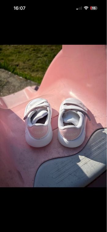 Adidas bébé