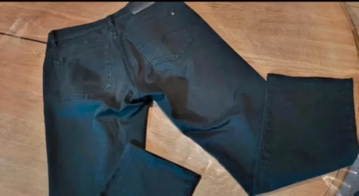 Jeans homme noir Pierre Cardin 42 - photo numéro 2
