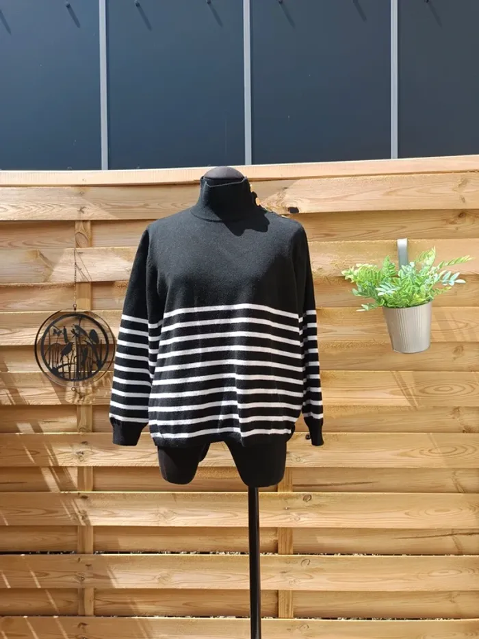 Pull taille L